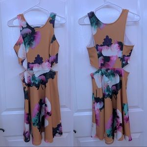 Soprano Floral Dress W/ Cut Out Sides